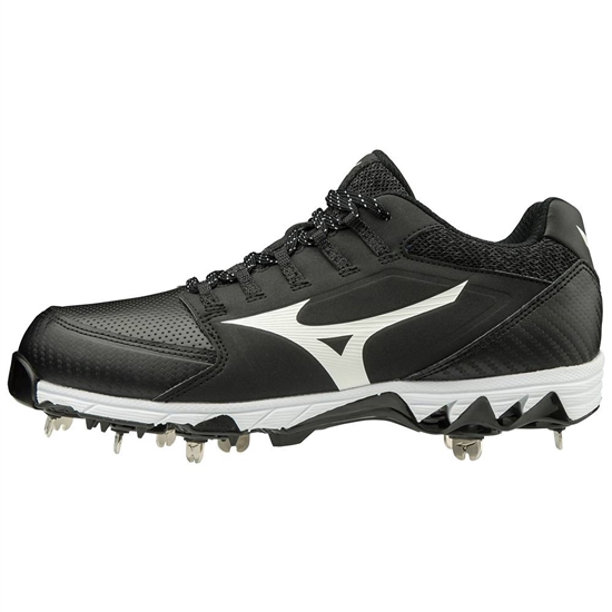 Mizuno 9-Spike Swift 6 Low Metal Softball Cipő Női Fekete / Fehér | LVJG-15947